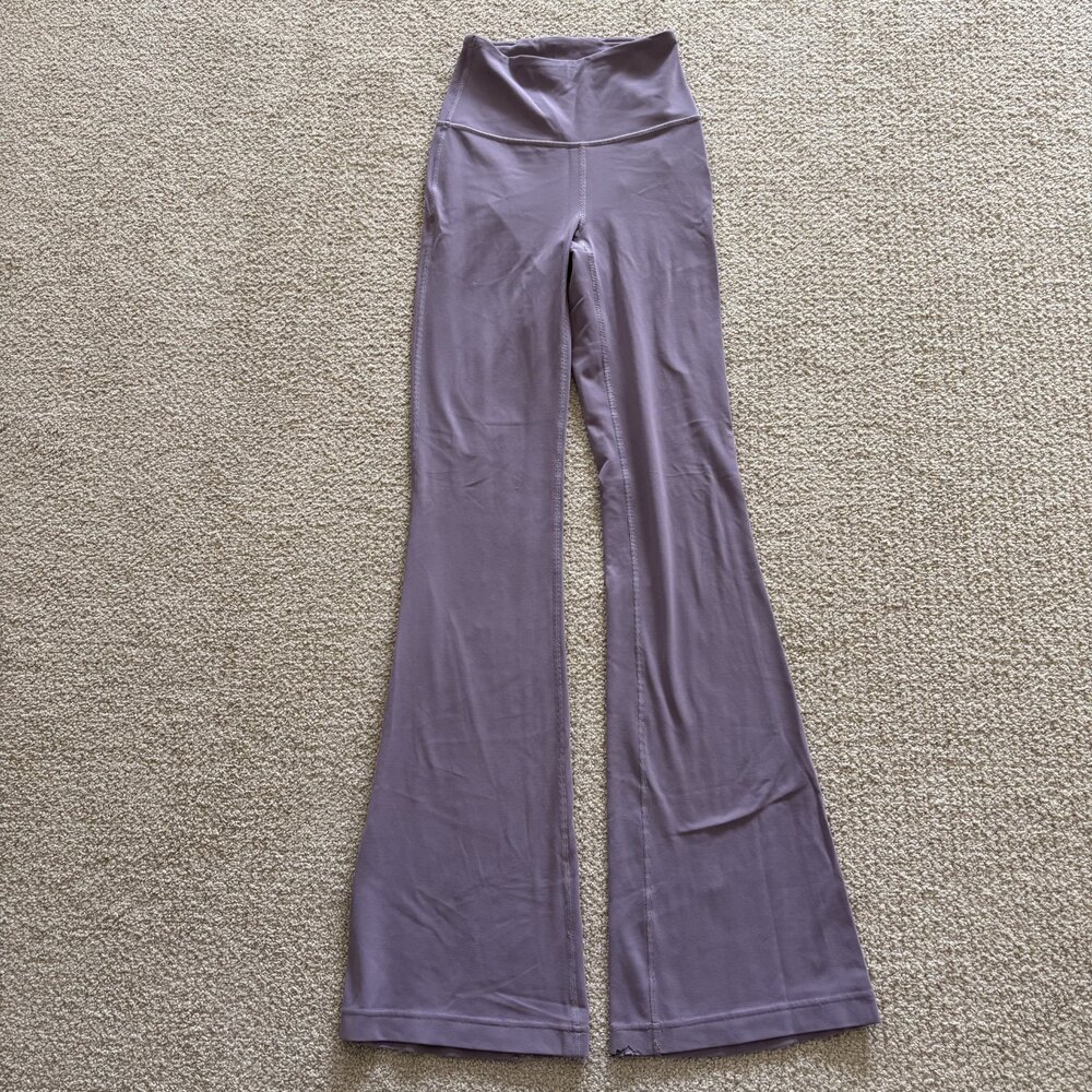 Lululemon Flare Yoga Pants Groove Super-High-Rise Flared Pant Womens Size 2